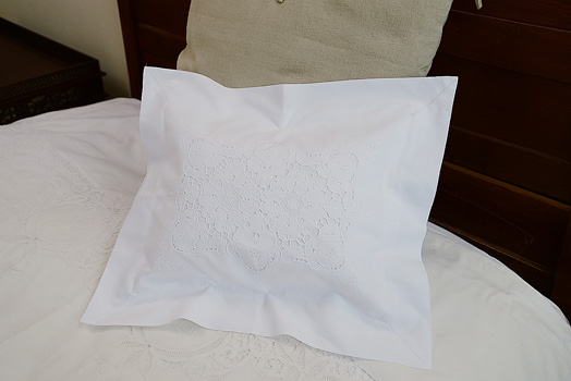 Victorian Embroidered Pillow Sham 2" Flange. Baby 12"x16"